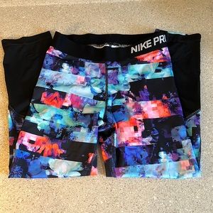 Nike Dri-Fit Capri Leggings